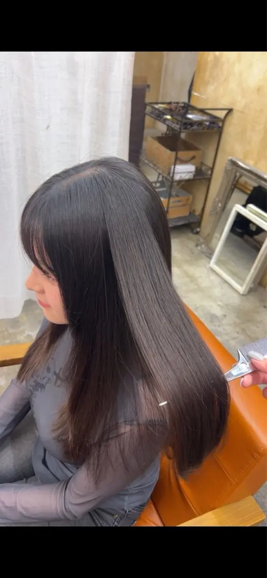 ロング 縮毛矯正 ともざねゆか UniQ/岡山駅のヘアスタイル