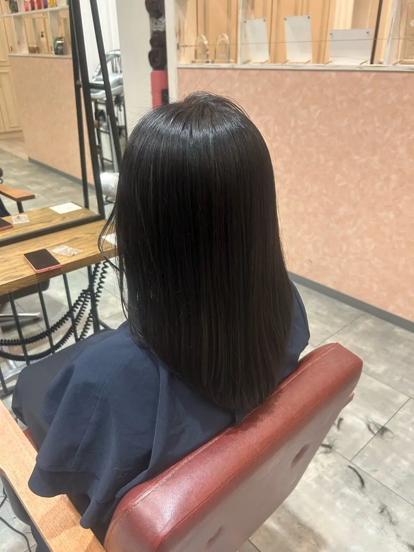ミディアム カットモデル 梅田 YUKINO 🩷のヘアスタイル