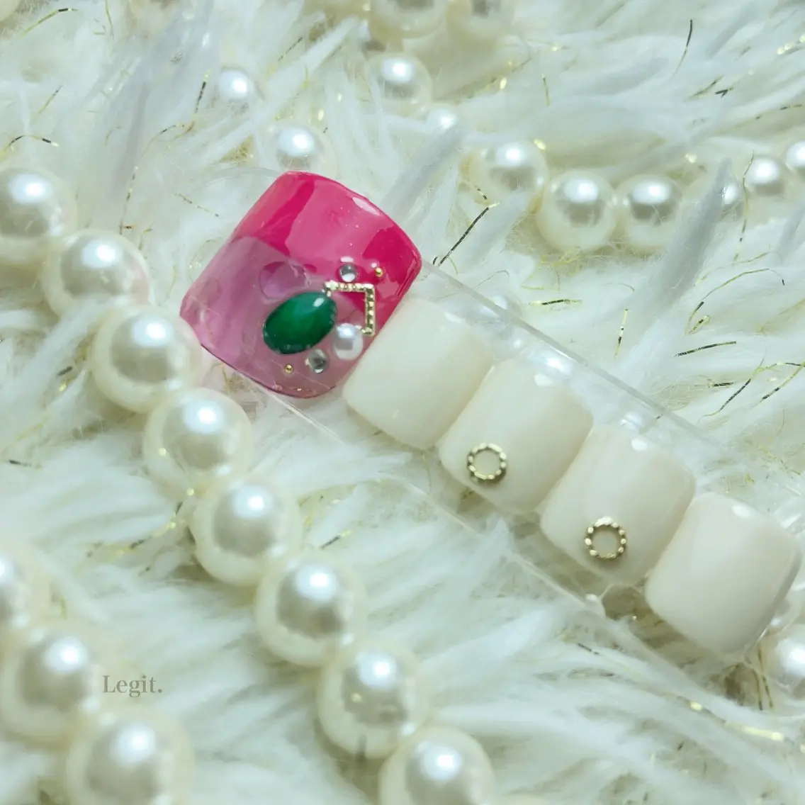 ネイル Legit nail salonのネイルデザイン