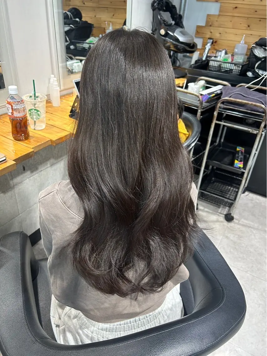 ロング カット ヘアカラー トリートメント ヘッドスパ レイヤーStyle 🪽菜々実のヘアスタイル
