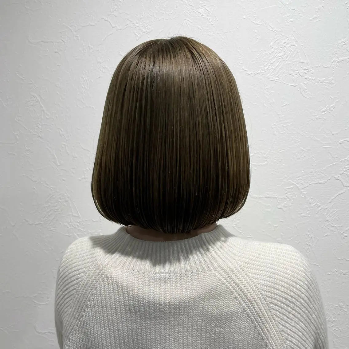ミディアム カラー shiho .のヘアスタイル