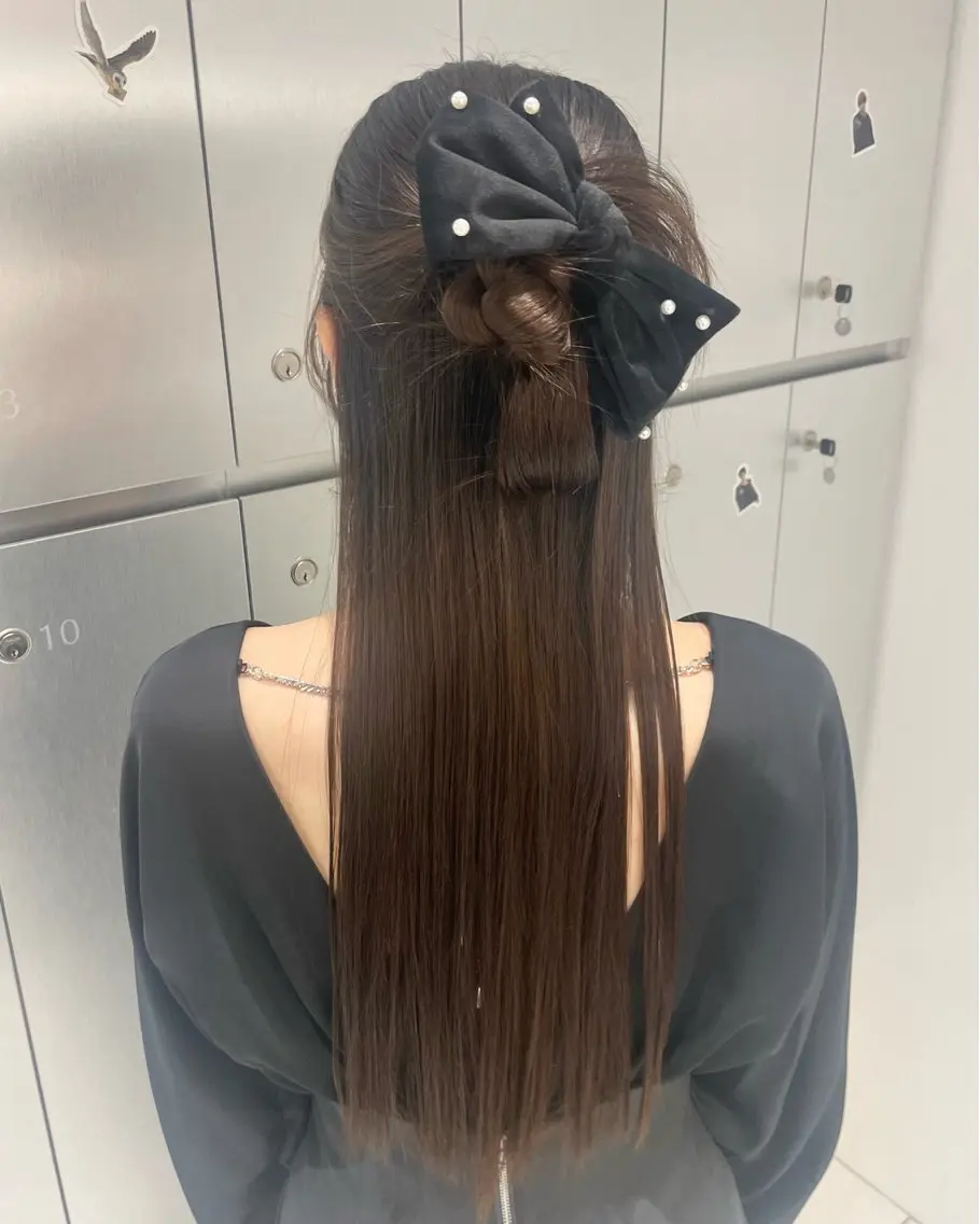 ヘアアレンジ ハーフアップ ヘアセット ヘアセット🎀耳つぼ 👂💎MONAMIのヘアスタイル
