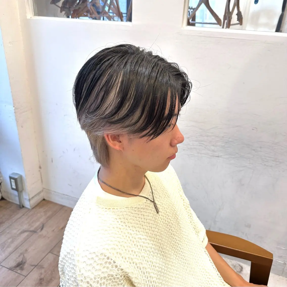 カラー メンズ メンズインナーカラー インナーカラー 🌈【曲がる縮毛矯正 】🌈益子卓馬のヘアスタイル