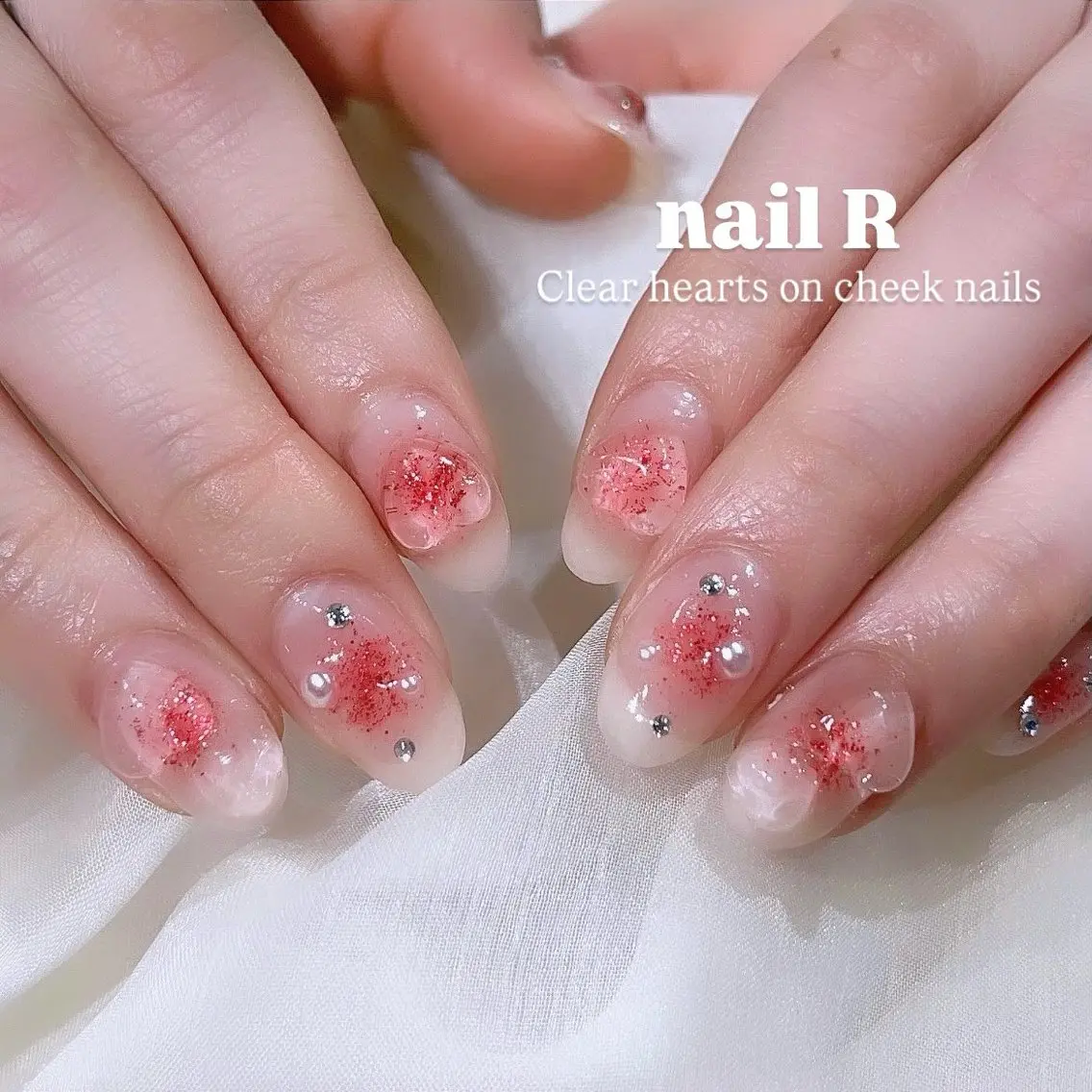 ネイル チークネイル クリアネイル ハート ラメ(グリッター) NAILR rina 🎀ིྀ恵比寿のネイルデザイン