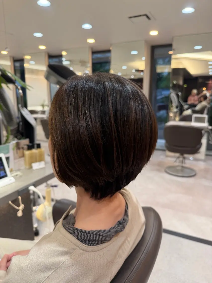 ショート ボブ ショートヘア 望月 琉那のヘアスタイル