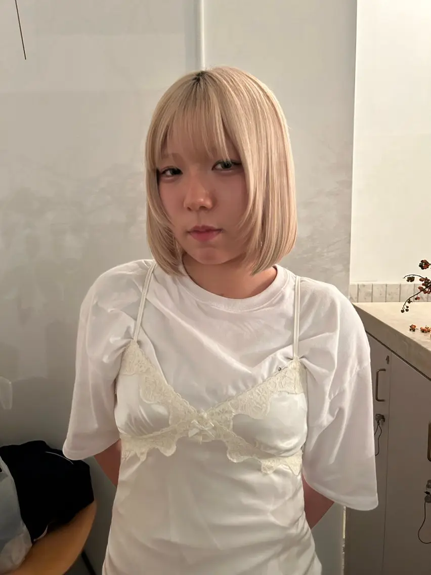 ショート ボブ 顔周りカット レイヤーカット Terve. 水野 菜々香のヘアスタイル
