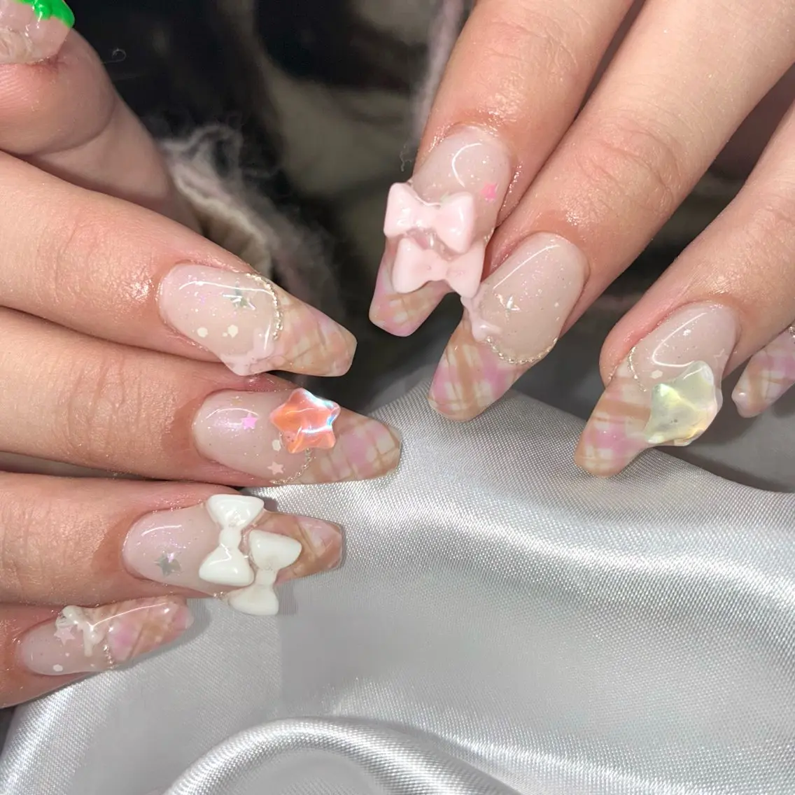 ネイル ハンドネイル Nail ヌシん家 AKANEのネイルデザイン