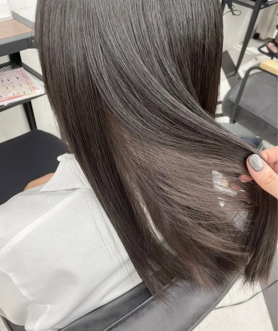 セミロング カラー パーマ ヘアアレンジ メンズ mona/ ストレートスタイル✨のヘアスタイル