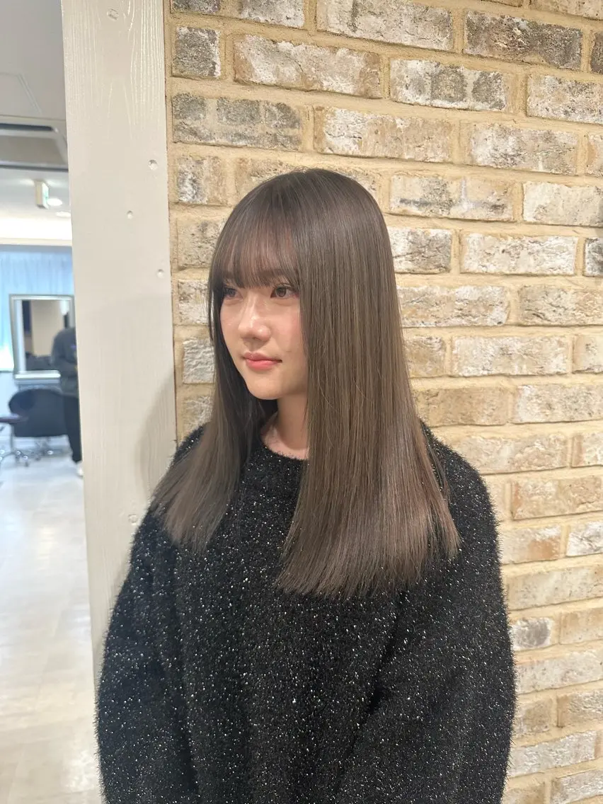 カラー ベージュカラー オリーブベージュ kano🌈ハッシュ カット/レイヤーのヘアスタイル