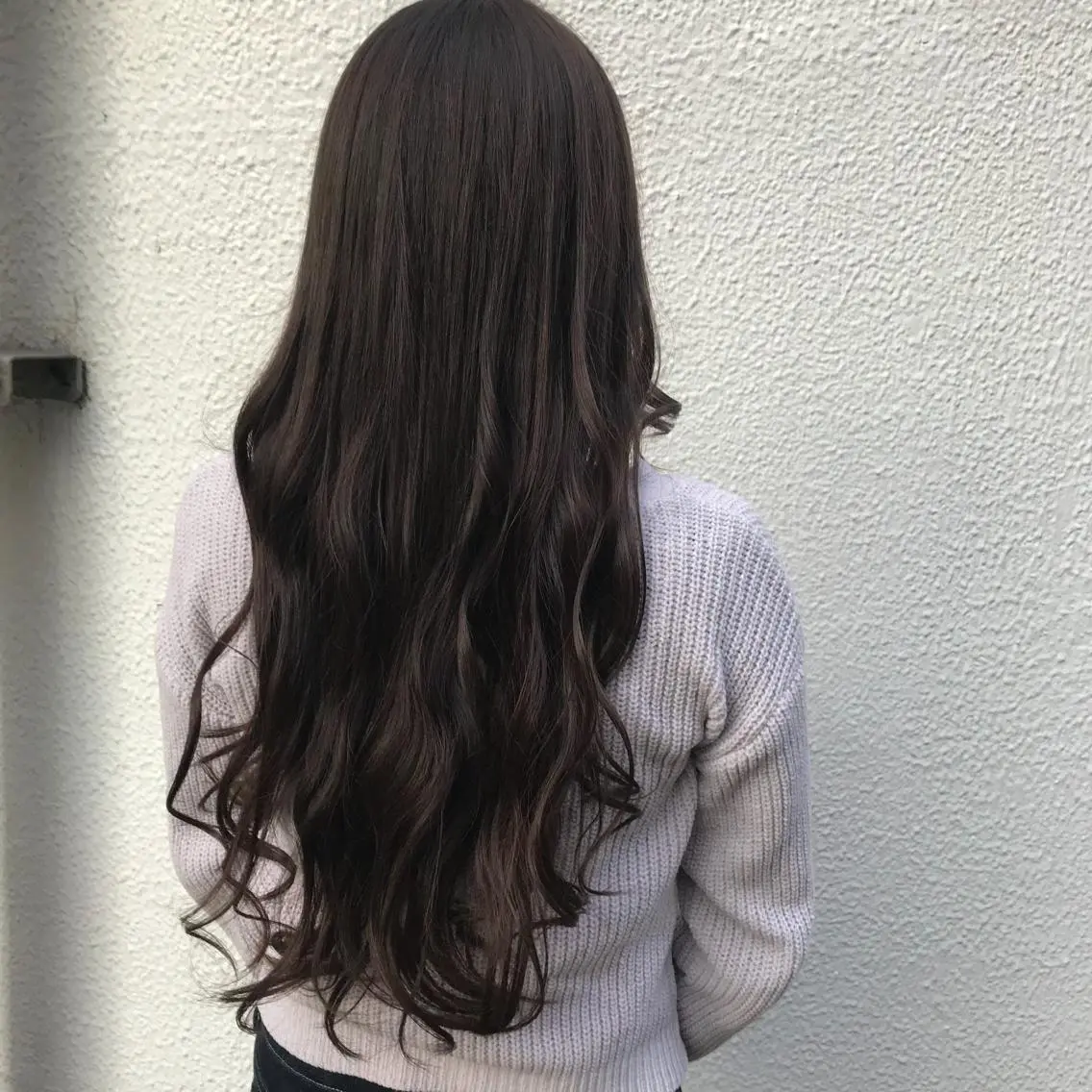 ロング カラー アッシュ イルミナカラー パープルカラー パープルアッシュ 山本 舞のヘアスタイル
