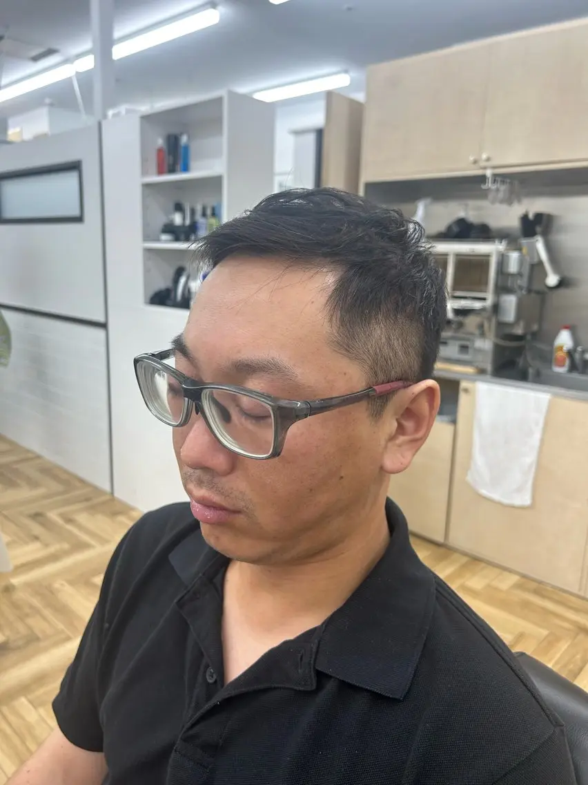 ショート メンズ トミオカ ⸌⍤⃝⸍のヘアスタイル