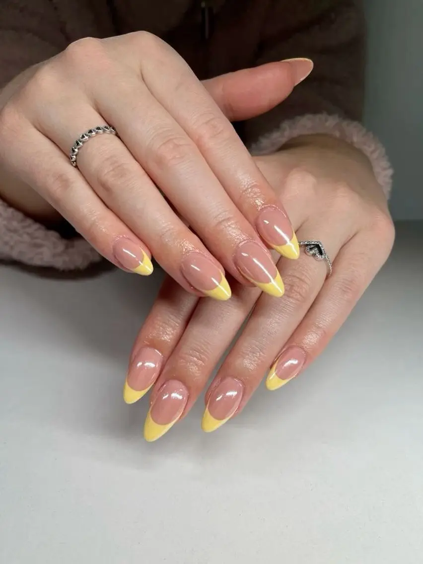ネイル フレンチネイル 韓国ネイル ロングネイル マグネットネイル 持ち込み Dyo Nail_Royalのネイルデザイン
