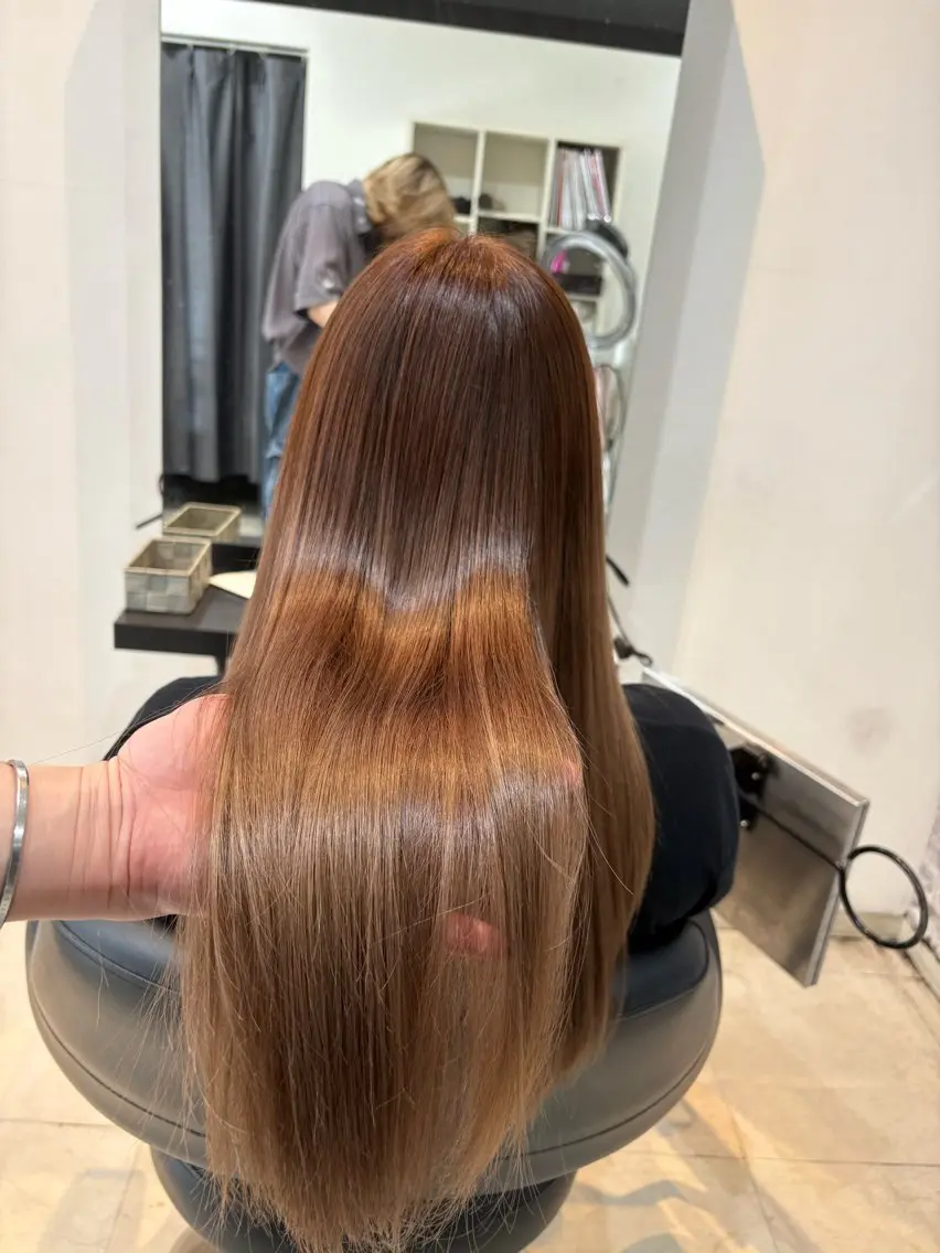 ロング カラー ブリーチ カット ヘアカラー トリートメント 美容室シャルム⭐️ 清水 勇希🩷のヘアスタイル