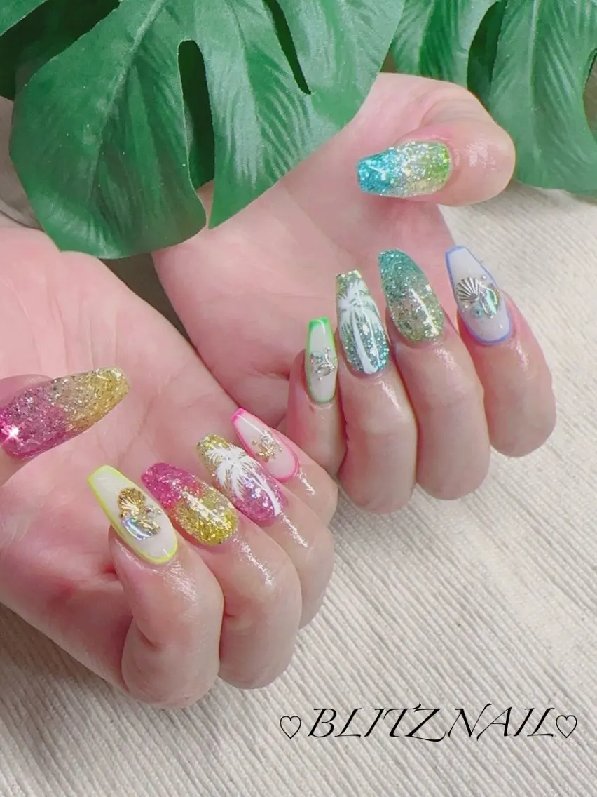 ネイル BLITZ Nail 岩田💅🏻✨のネイルデザイン