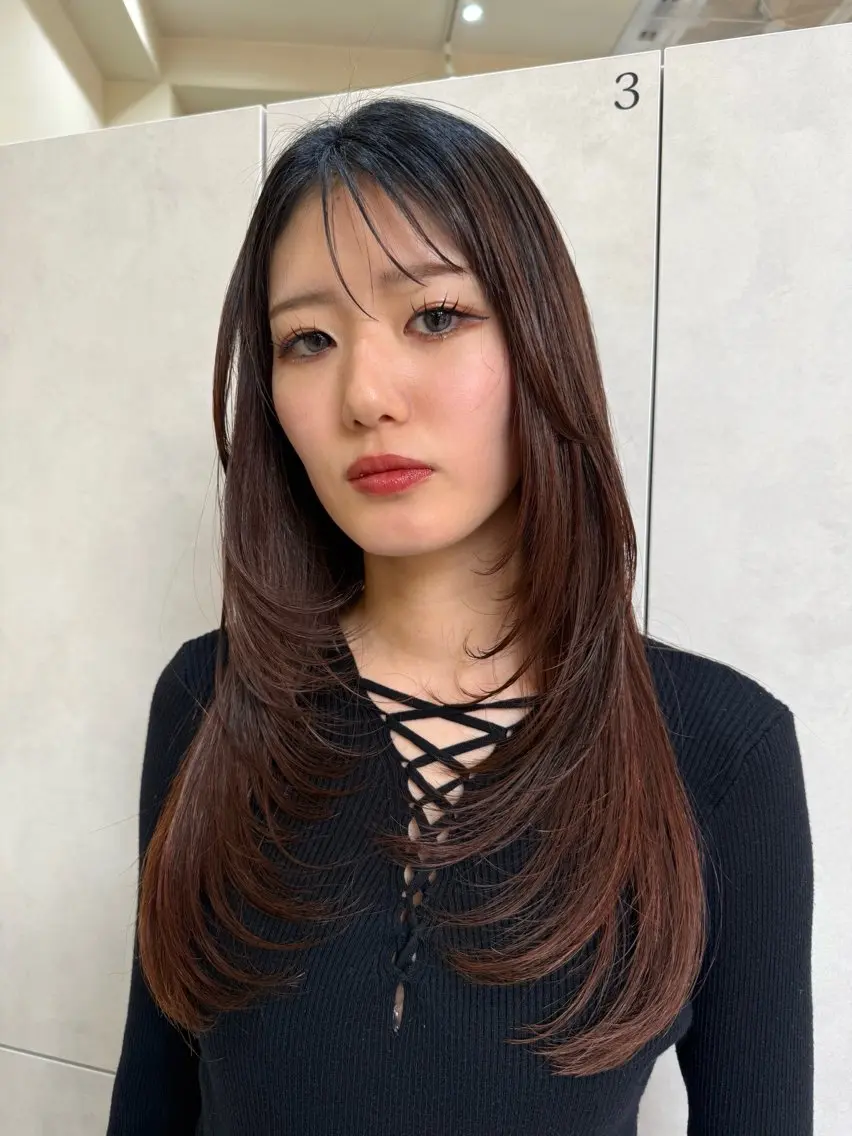 ロング 園田奈津 ボブ・レイヤーカットのヘアスタイル