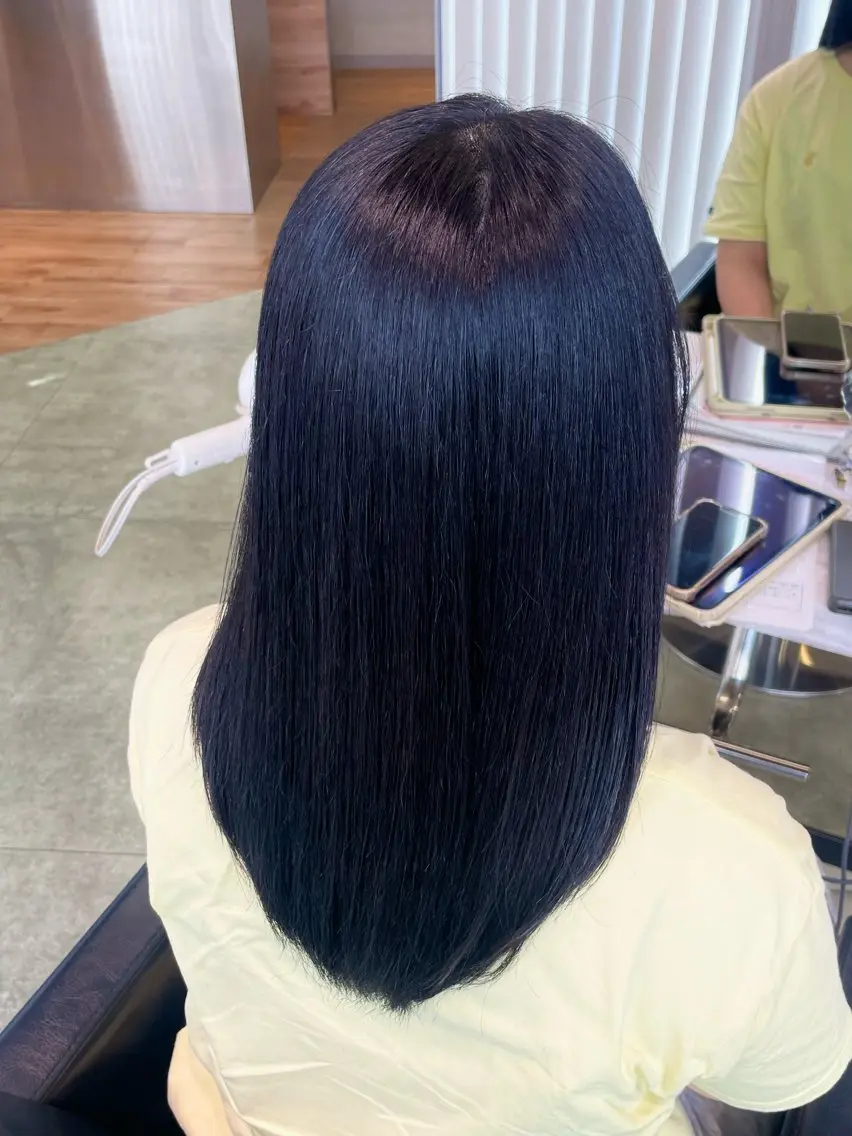 ミディアム カラー ヘアカラー オタク🍒 モロホシユウキのヘアスタイル