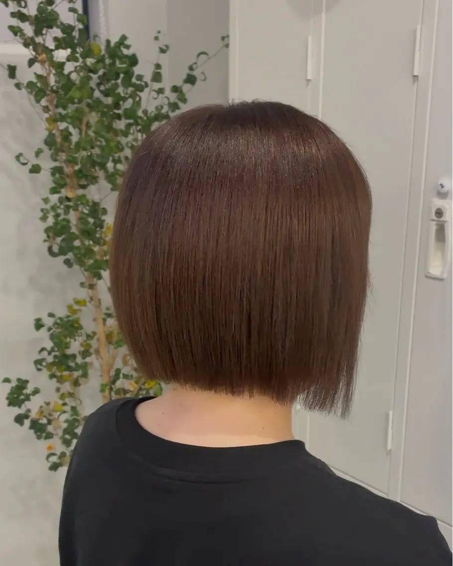 ショート ボブ カット 縮毛矯正 白崎 龍神のヘアスタイル