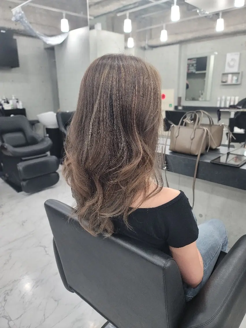 ロング カラー ヘアアレンジ ❇️安達 優心❇️ レイヤー/艶髪特化のヘアスタイル