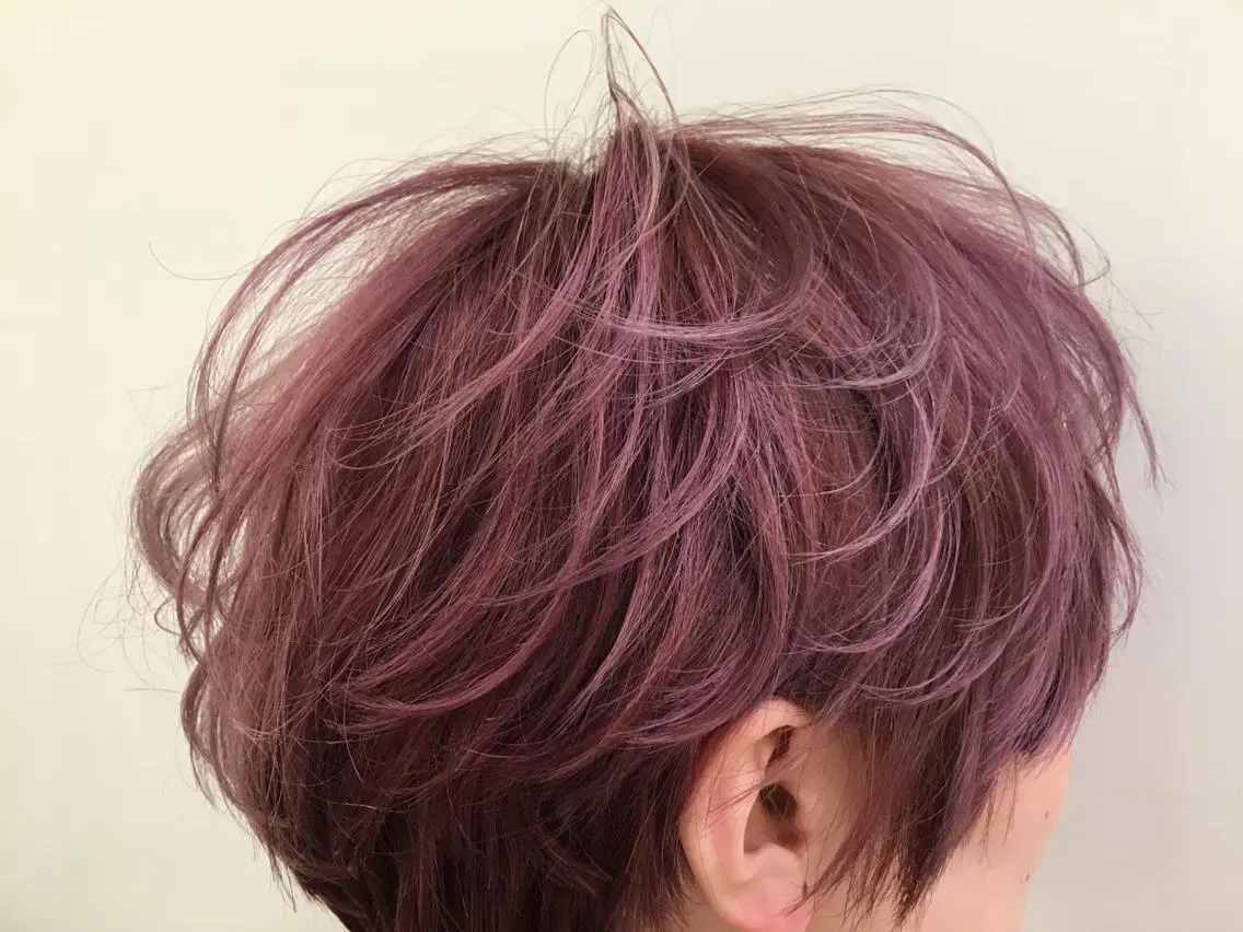ミディアム ハイトーンブリーチ 土坂 由志【京都】のヘアスタイル