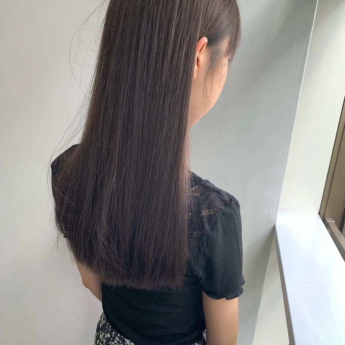 ロング 縮毛矯正 カット 縮毛矯正 トリートメント レイヤーカット🪄 耳ツボ🎀Ayumiのヘアスタイル