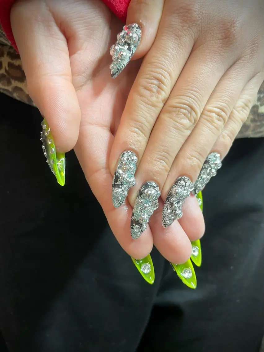 ネイル アートネイル 長さ出し ロングネイル シンプルネイル ストーンネイル ハンドネイル posa nail モエミのネイルデザイン