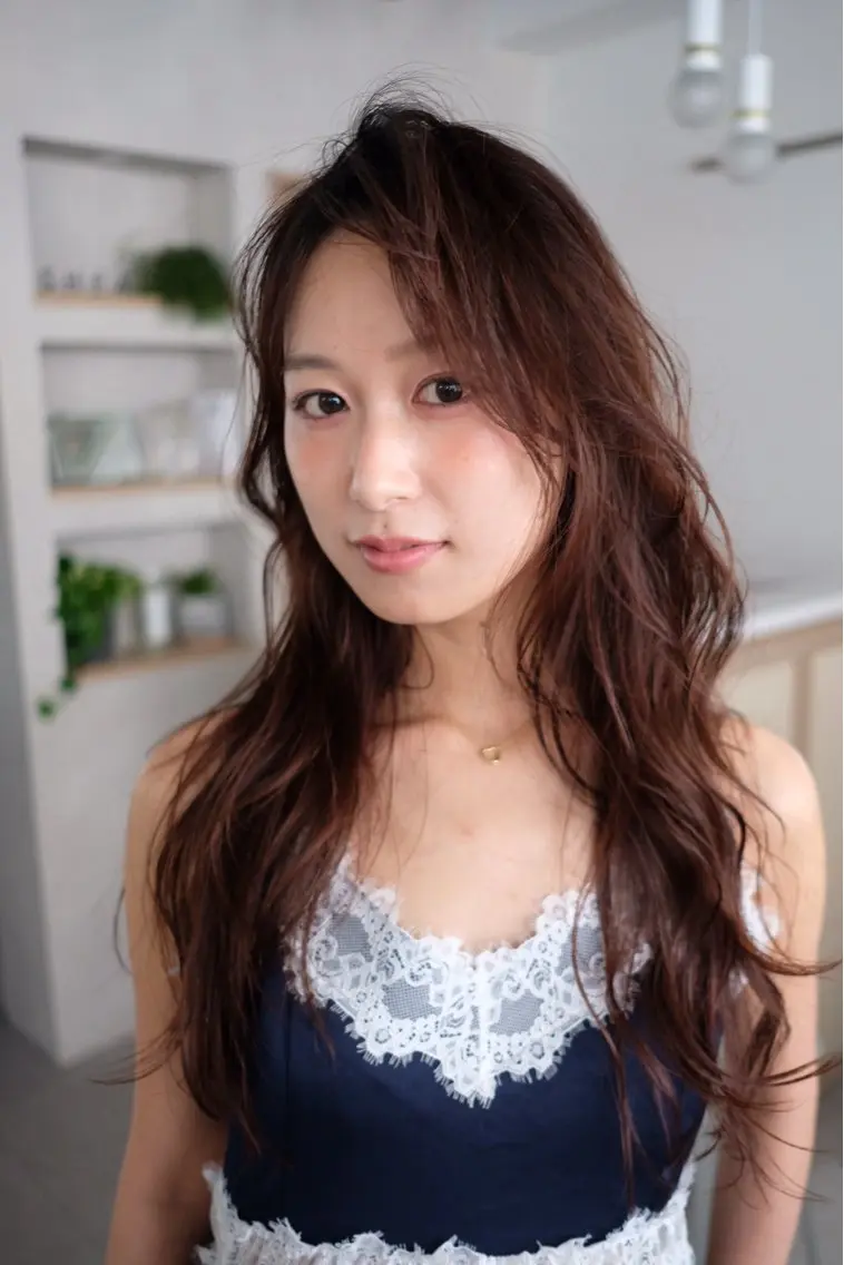 セミロング カラー ブラウンカラー 透明感カラー ナチュラルブラウン ヘアカラー 大川 七夏のヘアスタイル