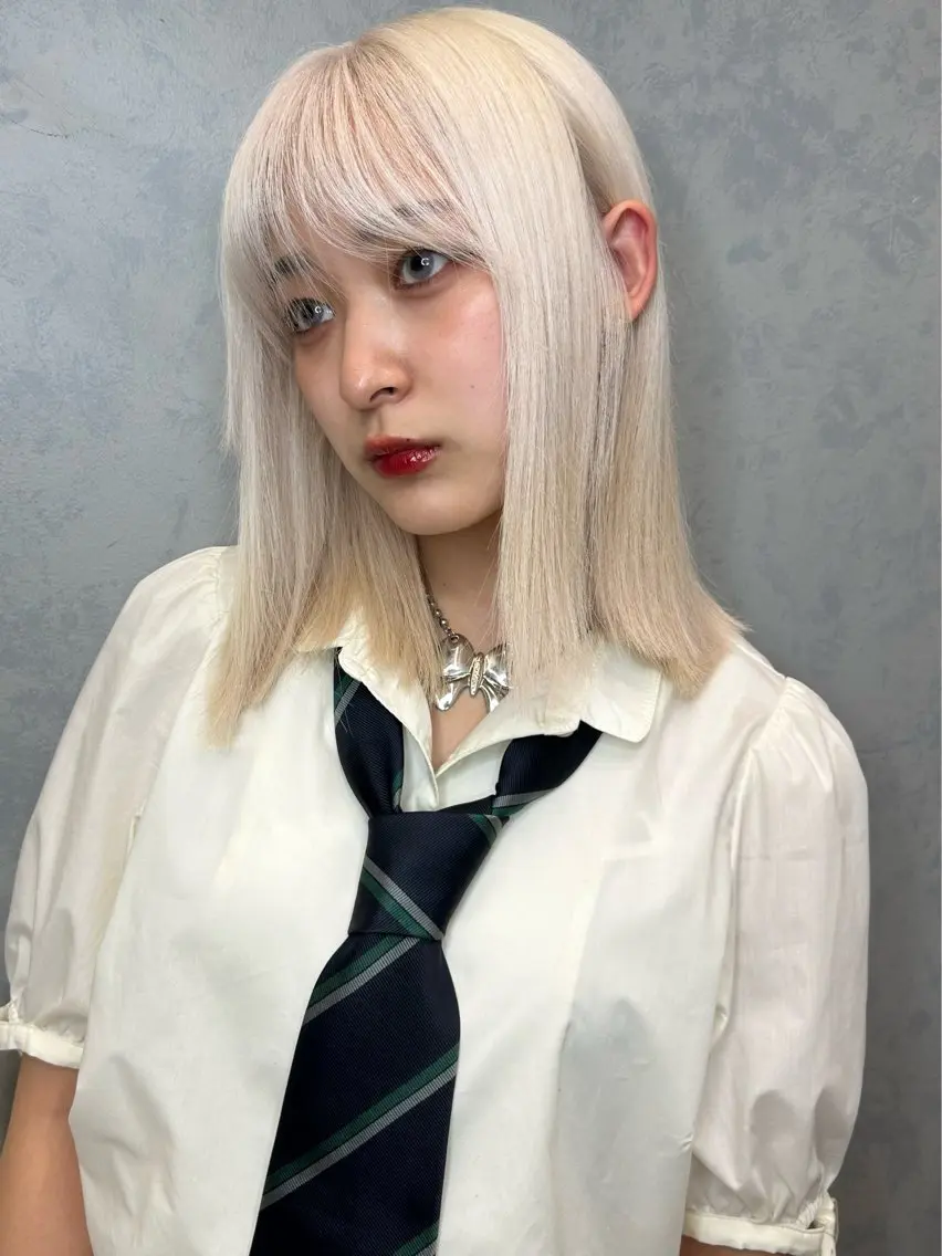 【顔出しOKな方限定クーポン🥀】最高級ケアブリーチ＆艶カラーの写真
