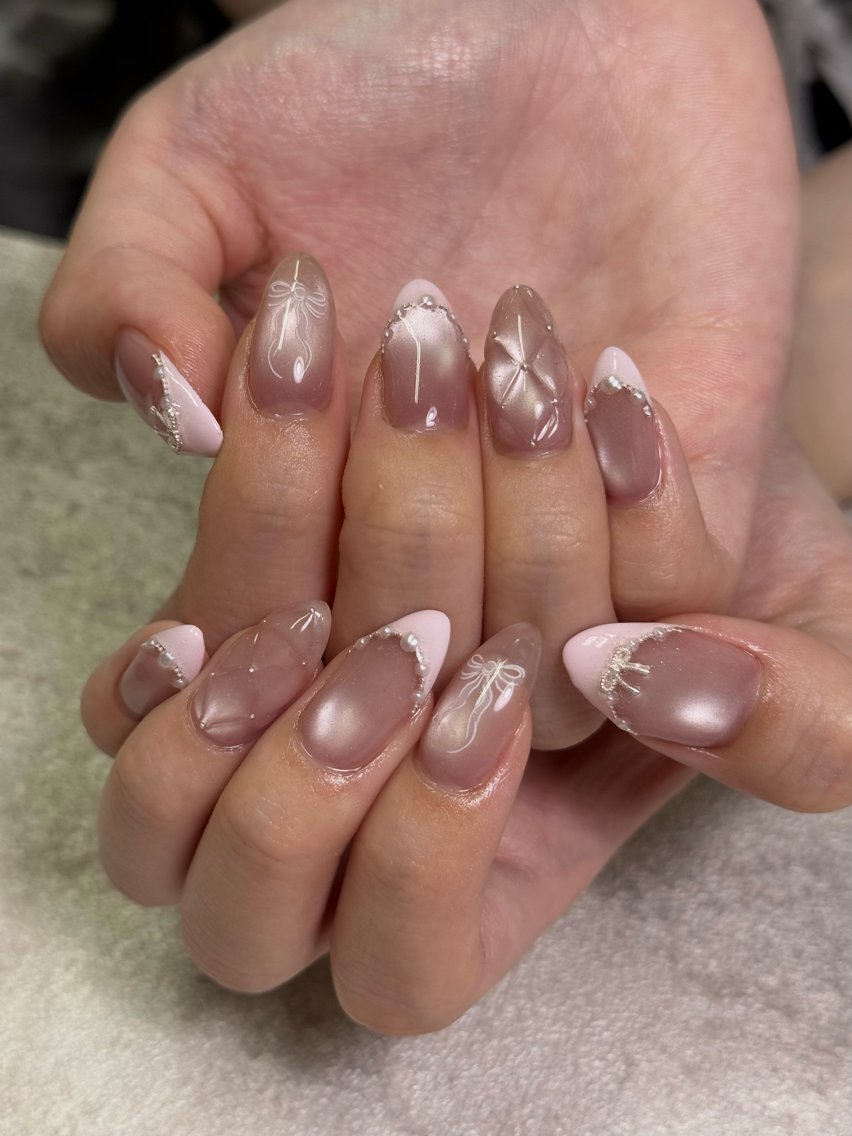 ネイル リボン ハンドネイル Nail salon Genieのネイルデザイン