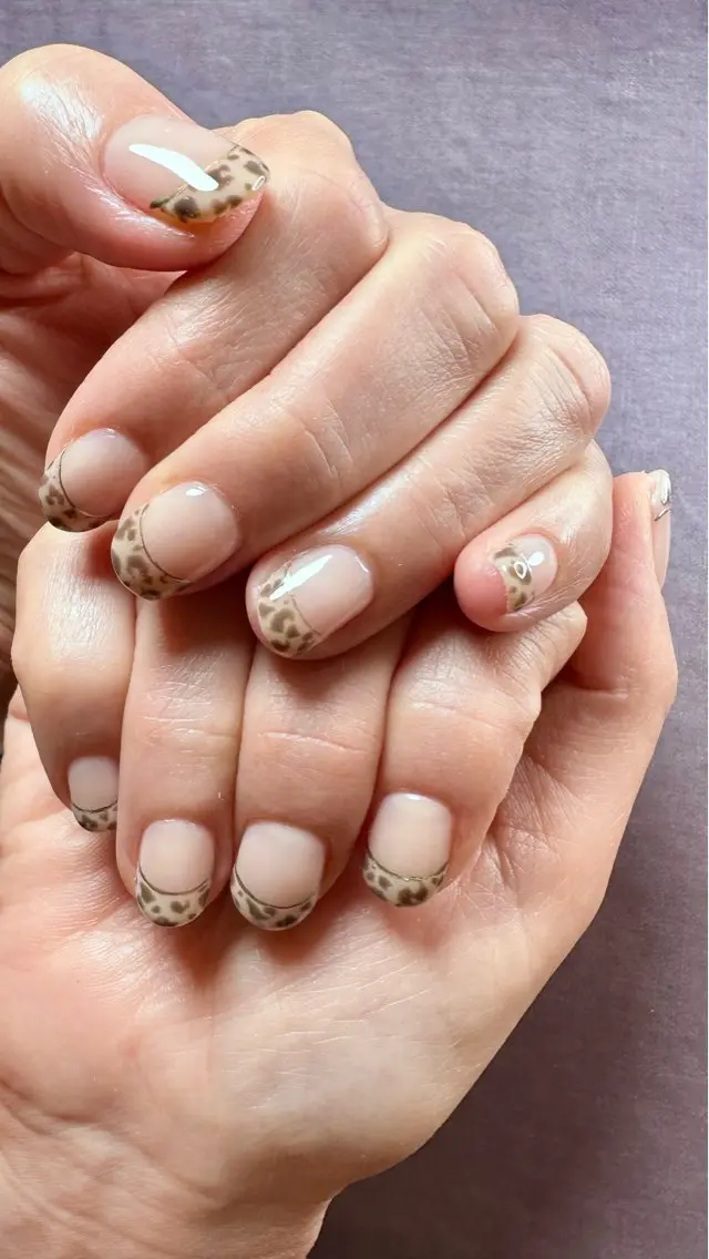 ネイル ニュアンスネイル ハンドネイル ハンドケア Atelier Ariのネイルデザイン