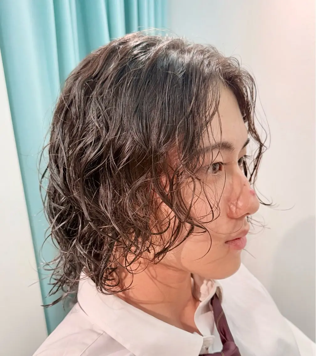 セミロング パーマ メンズ メンズパーマ セミロングパーマ スパイラルパーマ 水澤 七斗のヘアスタイル