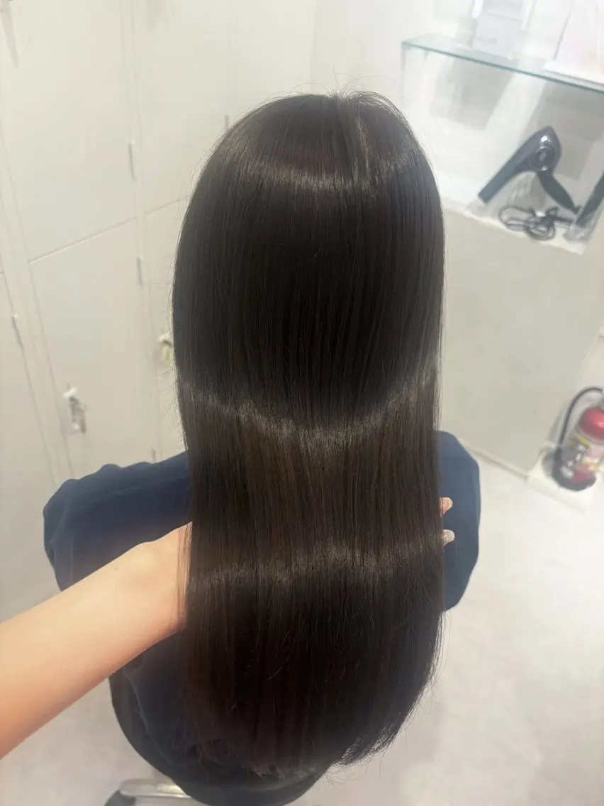 ロング カット ヘアカラー 縮毛矯正 トリートメント hina /髪質改善/カラーのヘアスタイル