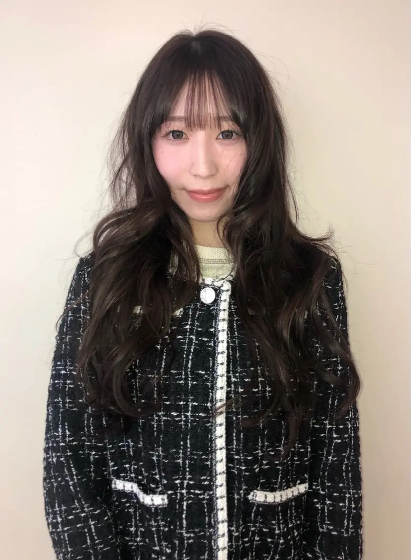 ロング カラー ブラウンカラー 透明感カラー パーマ るか 🍀のヘアスタイル