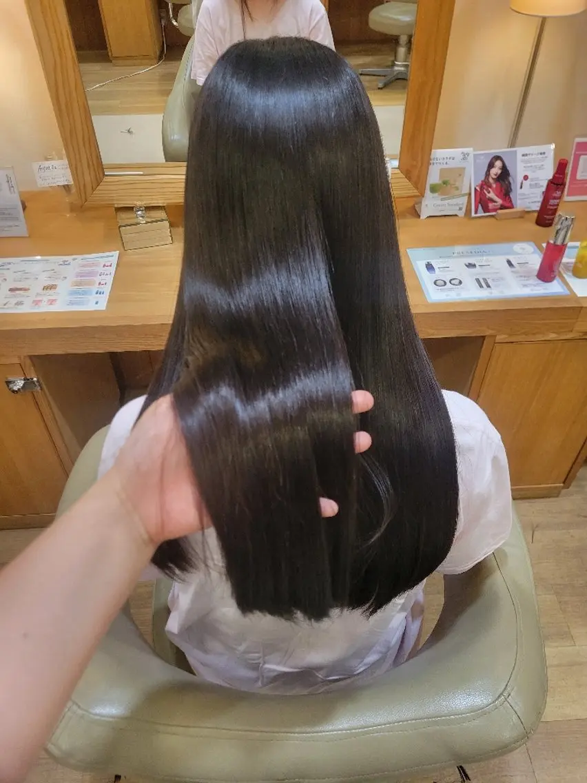 美髪縮毛矯正の写真