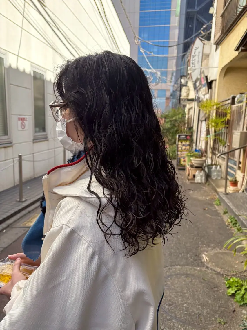 セミロング セミロングパーマ カット パーマ 【pejite】 小沼 勇貴のヘアスタイル