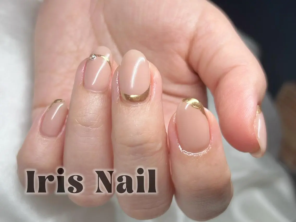 ネイル ハンドネイル ハンドケア 🍒IRIS Nail🌸のネイルデザイン