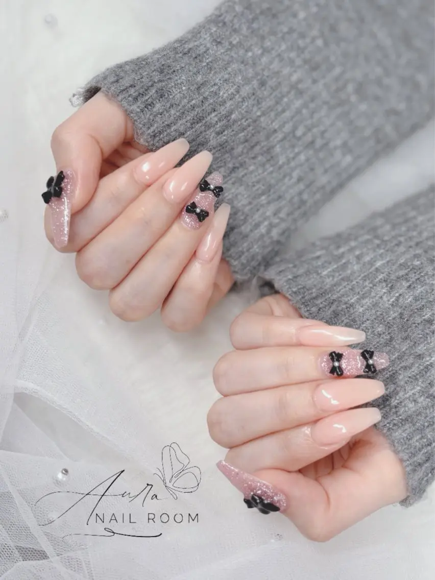 ネイル アートネイル Aura Nail Roomのネイルデザイン