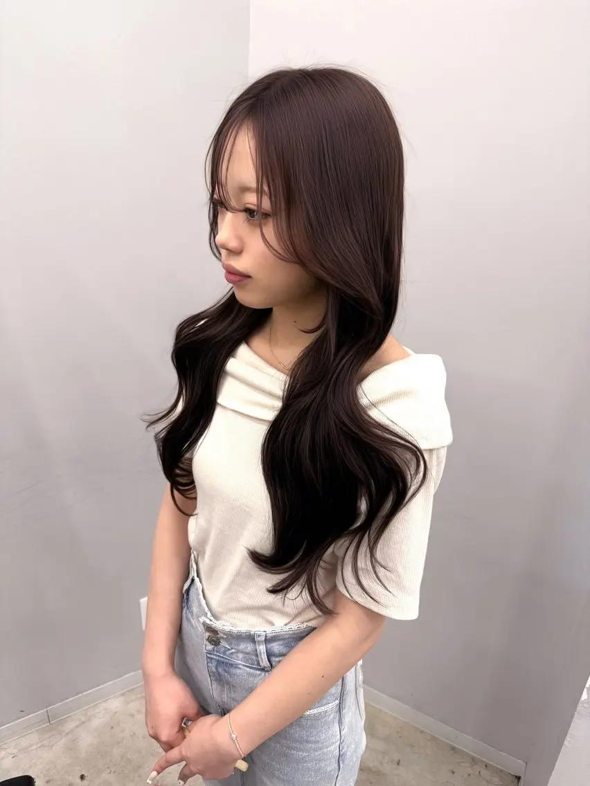 ロング カラー ベージュカラー ブリーチ ケアブリーチ デザインカラー ハイトーンカラー カット ヘアカラー トリートメント 表参道/透明感カラー 韓国ヘア長田雄希のヘアスタイル
