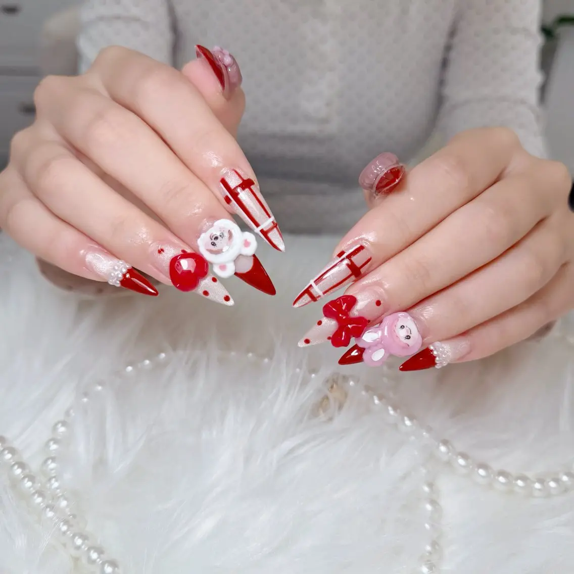 ネイル フレンチネイル キラキラネイル 韓国ネイル シンプルネイル ワンホンネイル ハンドネイル MEI Nailのネイルデザイン