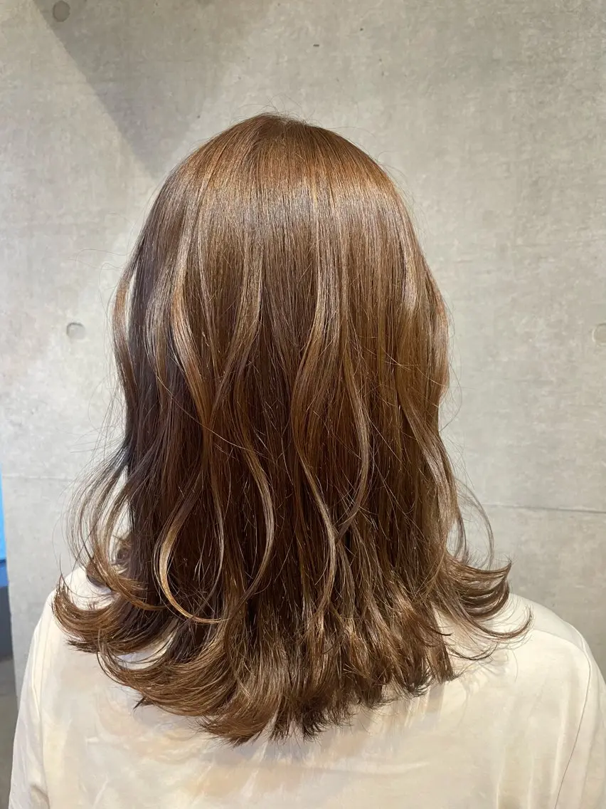 ミディアム urara/スパ 🌺aya🌺のヘアスタイル