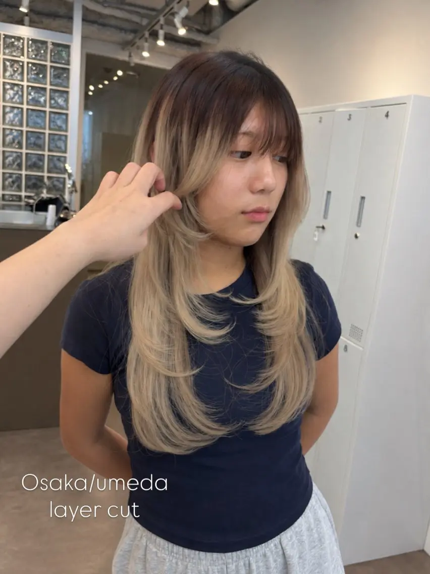セミロング カット ヘアカラー レイヤーカット/オリ ーブカラー/アヤのヘアスタイル