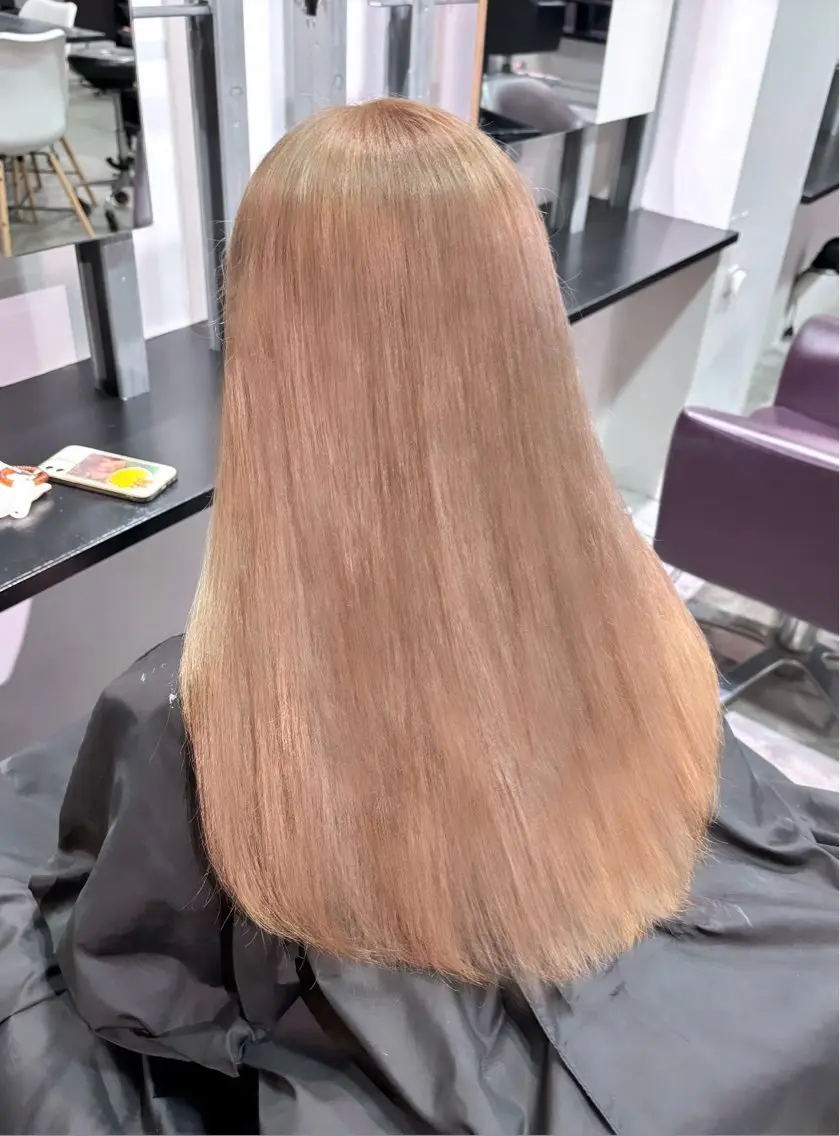 ロング カラー カット ヘアカラー トリートメント こまつ まりやのヘアスタイル