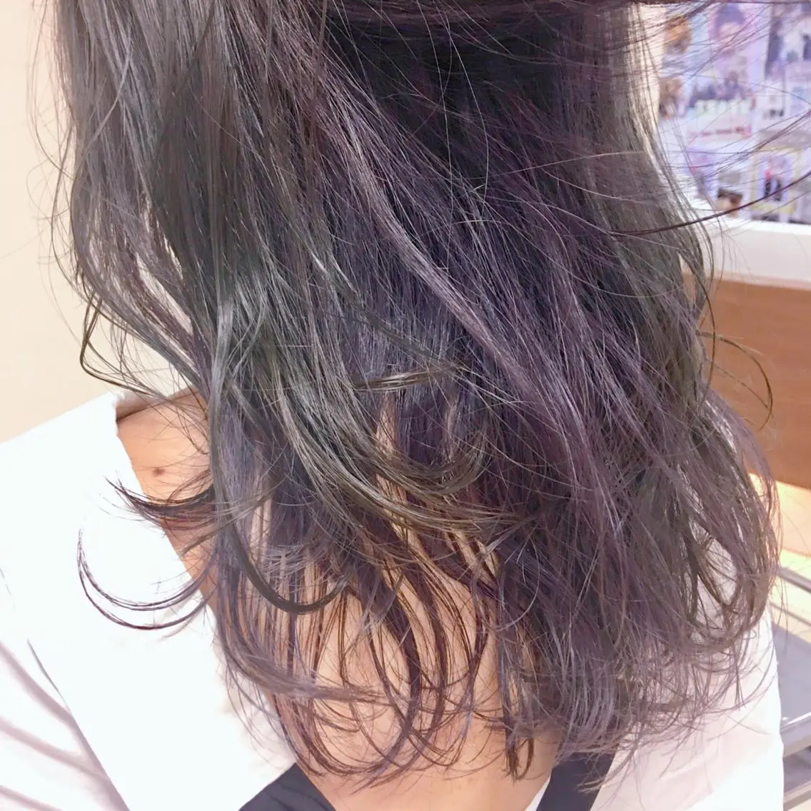 セミロング カラー ヘアアレンジ ヘアカラー トリートメント 【Sweep】おじま のぞみのヘアスタイル