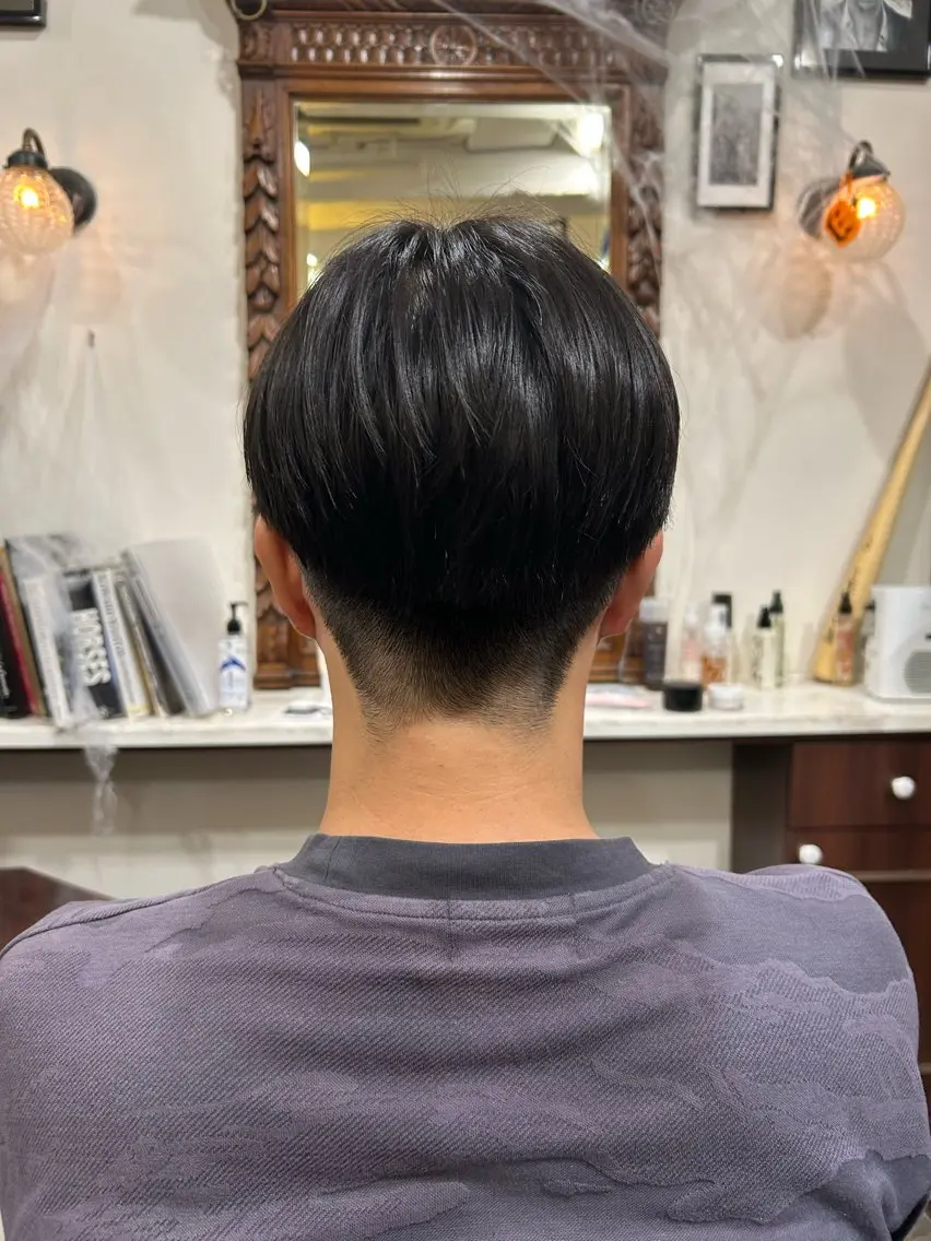 ショート メンズ カット ツヤ髪💫髪質改善 透明感カラー仁平創太のヘアスタイル