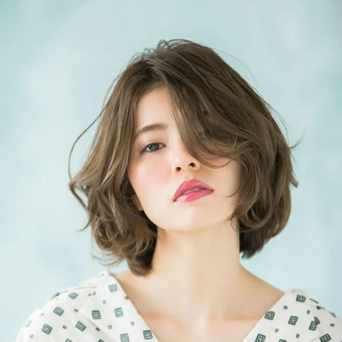 ミディアム カラー パーマ カット ヘアカラー パーマ トリートメント 恩田 さやかのヘアスタイル