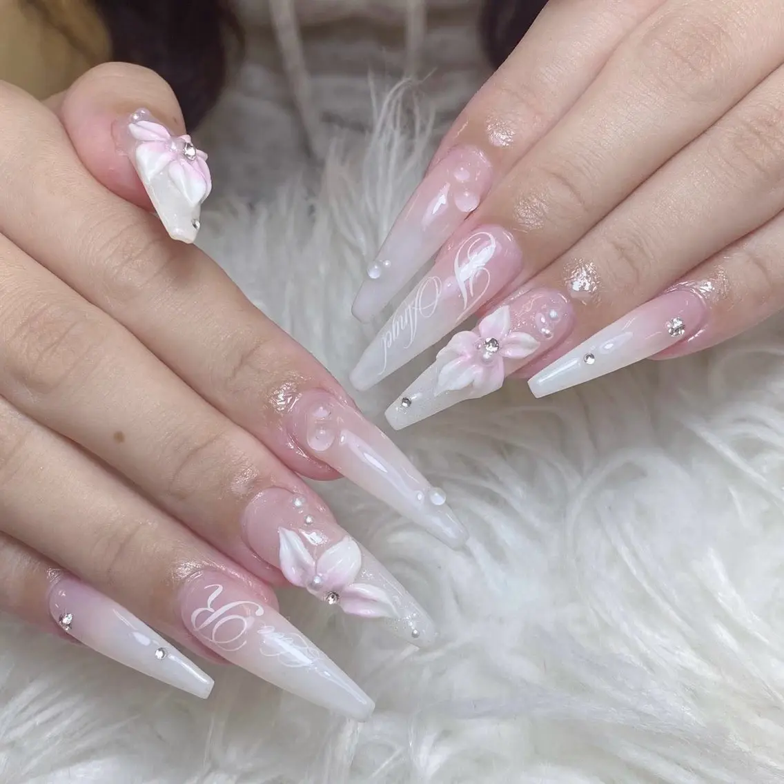 ネイル ハンドネイル ANH ゴテゴテネイルのネイルデザイン