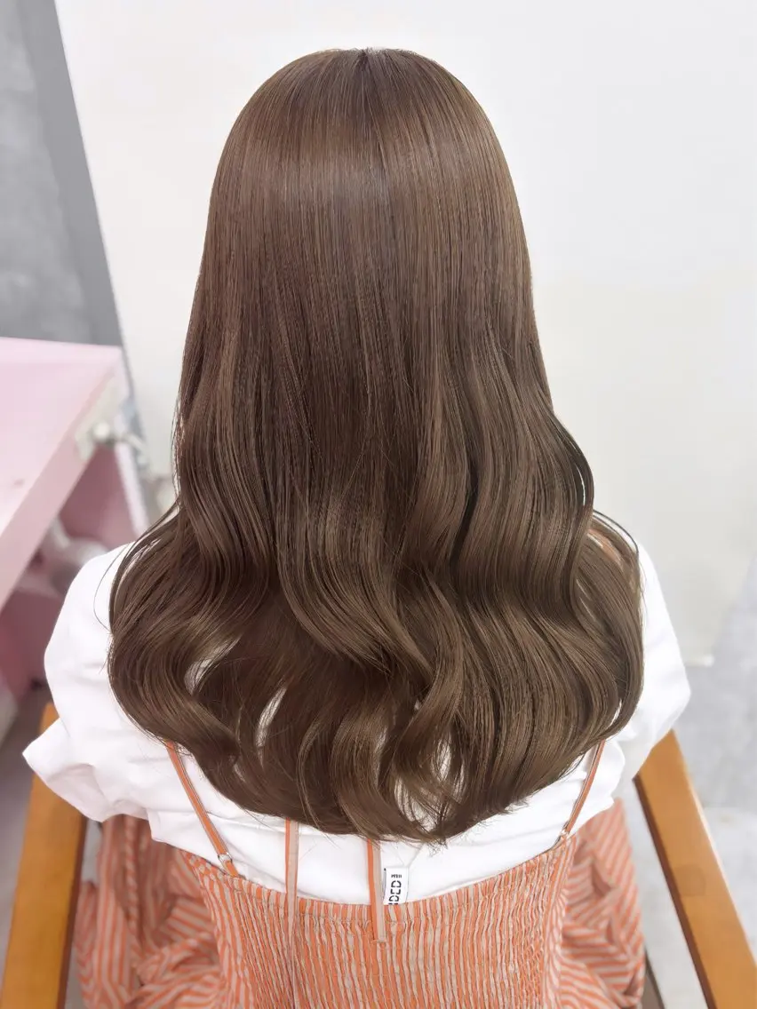 ロング カット ヘアカラー トリートメント 𝑴𝒊𝒌𝒖💝 透明感モテカラーのヘアスタイル