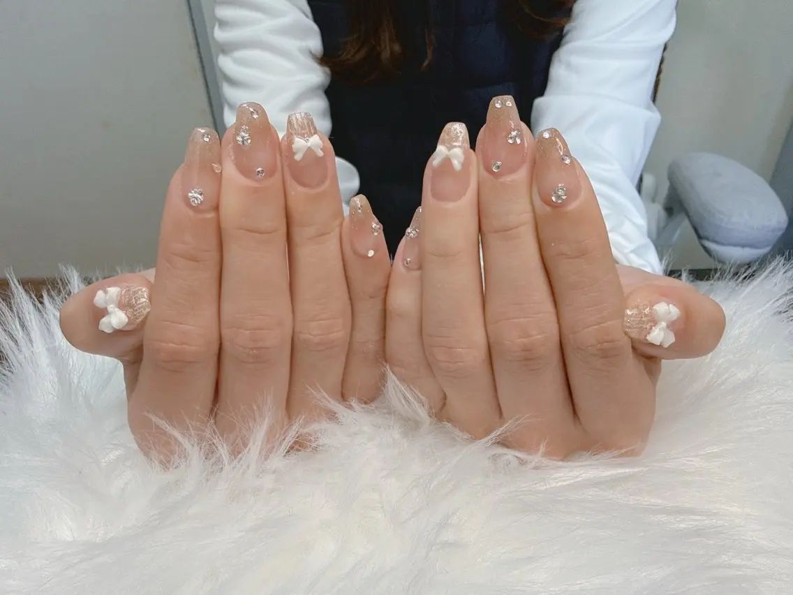 ネイル ハンドネイル タナカ フォンのネイルデザイン