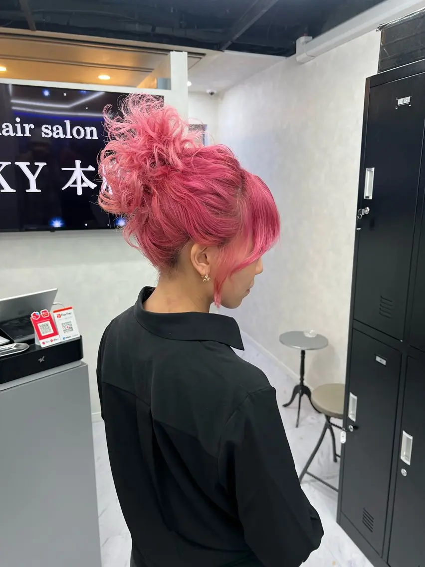 ミディアム カラー ヘアアレンジ ヘアセット 🎨カラー満足度 500%💫ヅル💫のヘアスタイル