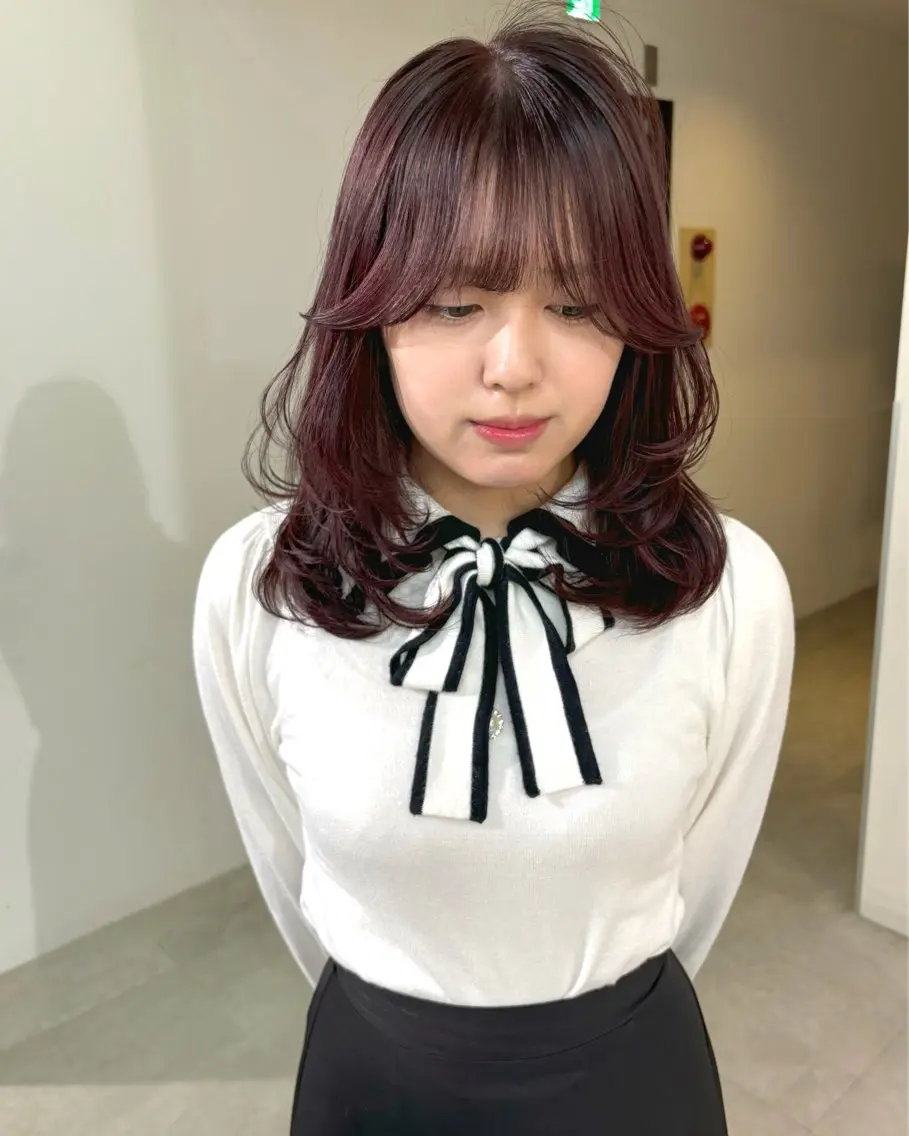 ロング カラー ブリーチ ブリーチなしカラー レイヤーカット カット ヘアカラー mizuki/ピンク ベージュ.レイヤーのヘアスタイル