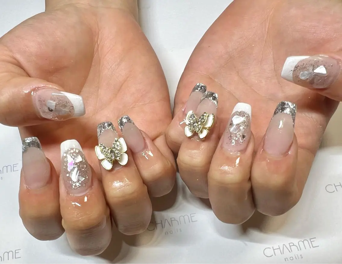 ネイル フレンチネイル ガラスフレンチ ハンドネイル CHARME 🤎〔RINA〕のネイルデザイン